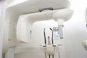 特徴4　歯科用CTを用いた精密な診査・診断